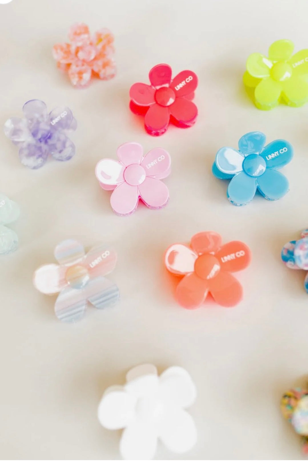 Gigi Flower Hair Clip
