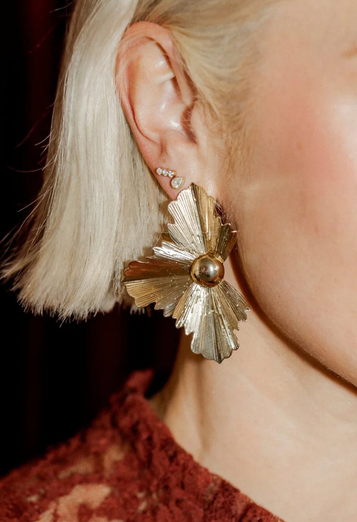 Anyu Flower Statement Earrings