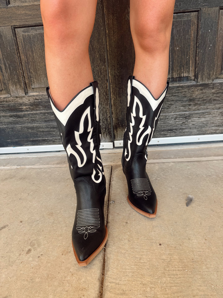 Ida Black & White Boots