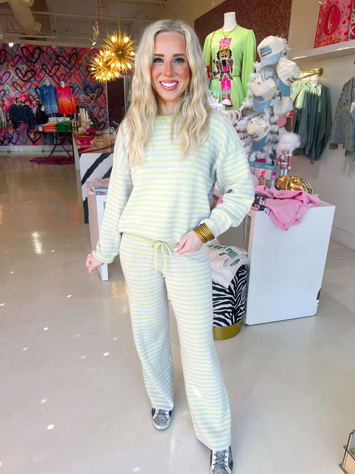 CREW NECK STRIPE SWEATER & WIDE LEG PANTS