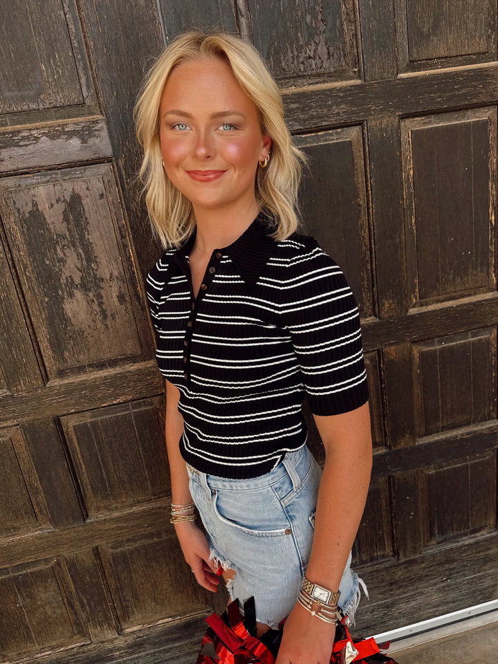 Black|White Striped Collar top