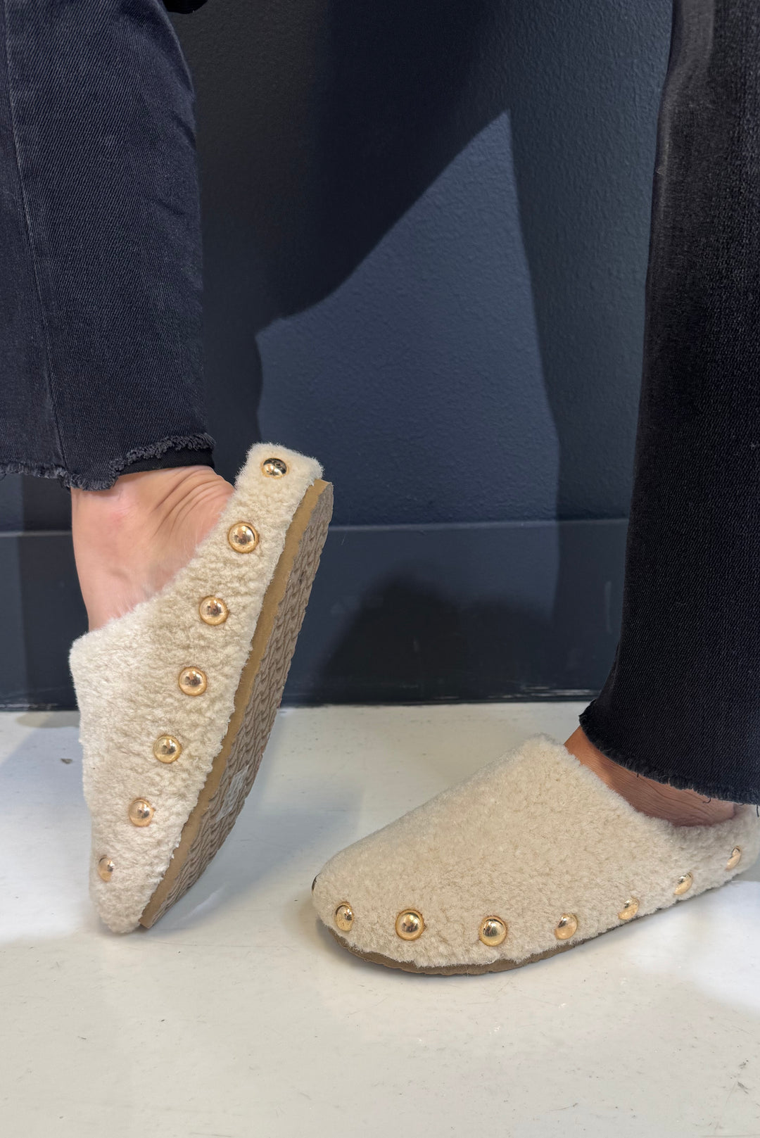 Vintage Havana Fluffy Beige Gold Dome Stud Slip On Shoe