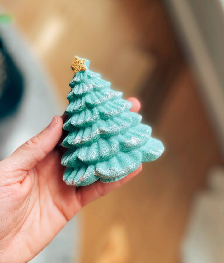 Christmas tree Bath Bomb