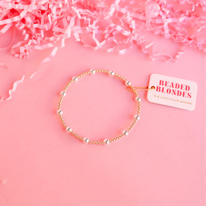 Lively Bracelet in Gold W/Silver