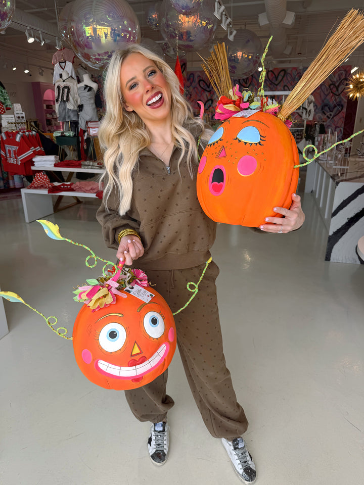 The Pumpkin Sisters Fall Decor